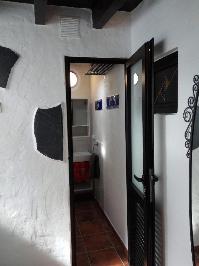 Aloelux Villa !! - Private Villa With Pool , Jacuzzi, Cinema, Massage ,Wonderful View, Art Desing Villa Tías Exterior foto