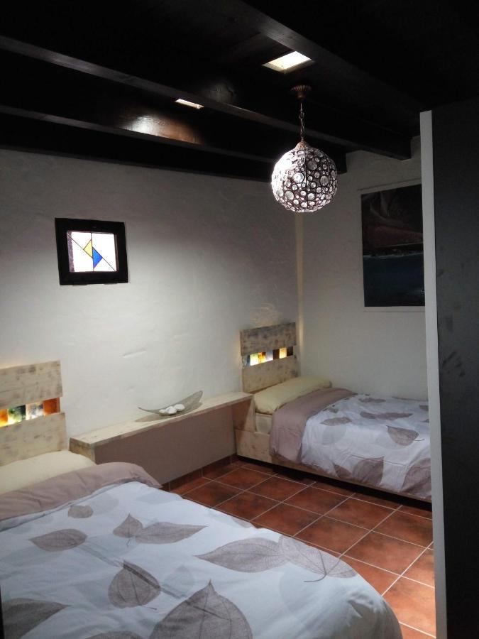Aloelux Villa !! - Private Villa With Pool , Jacuzzi, Cinema, Massage ,Wonderful View, Art Desing Villa Tías Exterior foto