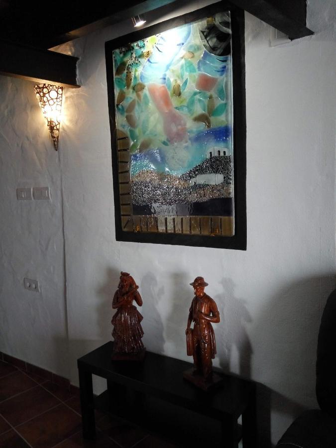 Aloelux Villa !! - Private Villa With Pool , Jacuzzi, Cinema, Massage ,Wonderful View, Art Desing Villa Tías Exterior foto